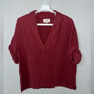 XiRENA Avery Cotton Gauze Maroon Blouse